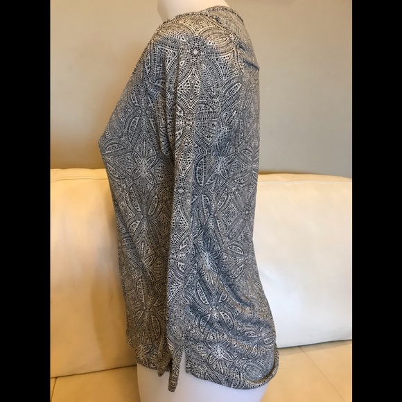 H&M Top - Picture 3 of 5